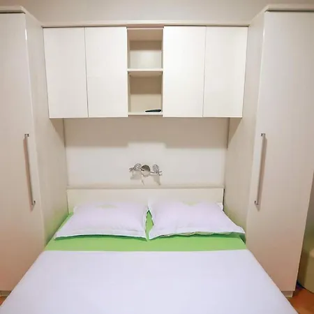 Apartment Pezo *